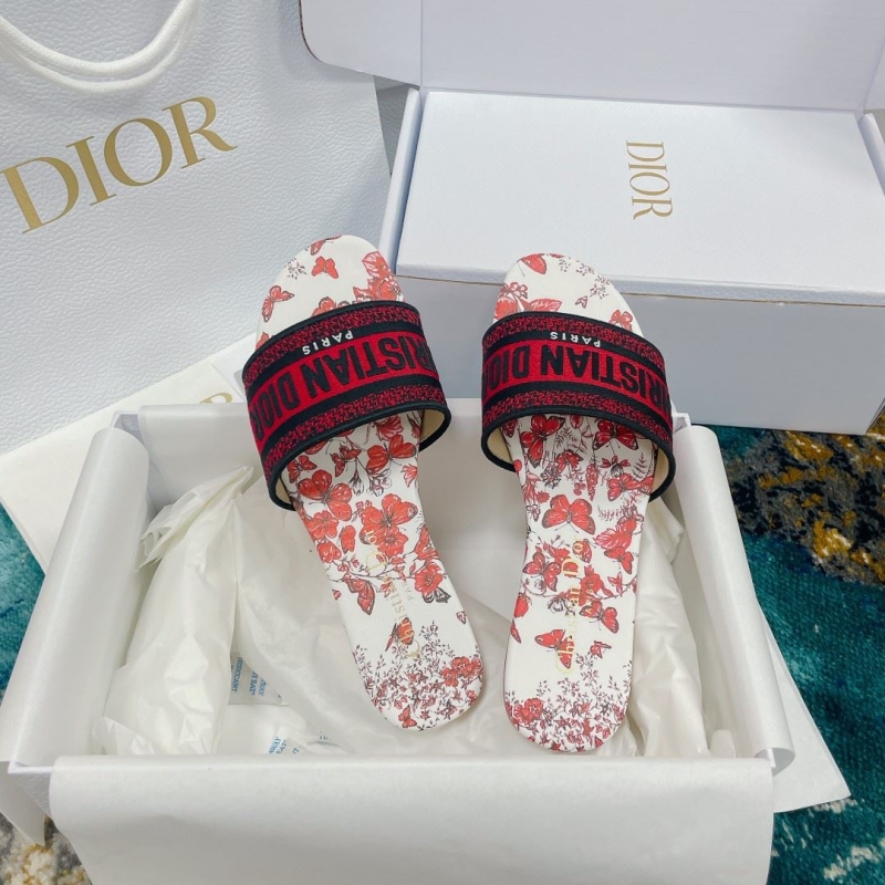 ch**an D*or slippers
